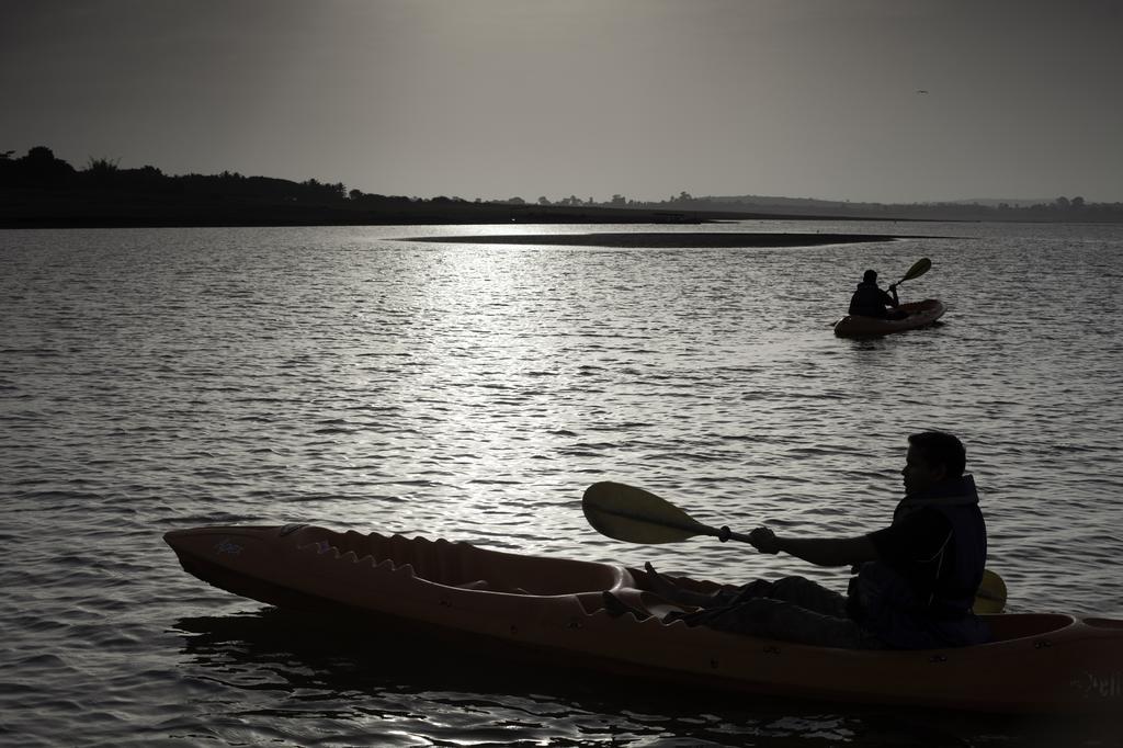 Отель The Serai Kabini Begur Экстерьер фото